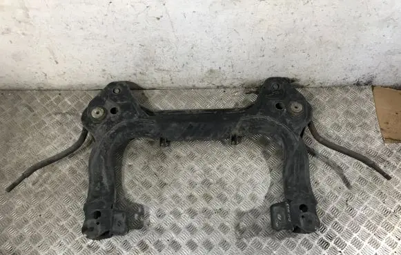 Audi A6 S6 C4 4A Front subframe 4A0399313B 4A0411336D