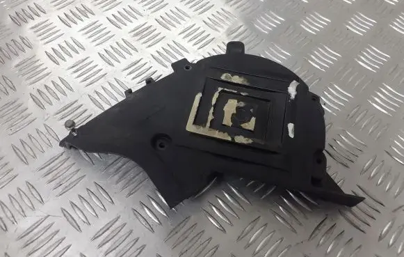Ford Focus Timing belt guard (cover) 9651560180