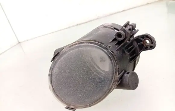 Volvo V70 Front fog light 31213102