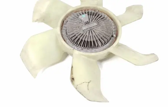 Mitsubishi Pajero Viscous fan clutch 