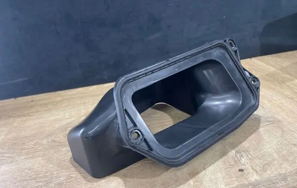Audi Q5 SQ5 Air intake duct part 8K2819904