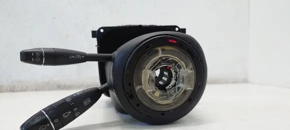 Mercedes-Benz C W204 Wiper turn signal indicator stalk/switch A2049000204 2049000204