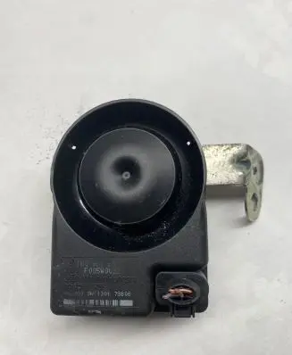 Audi A5 8T 8F Alarm system siren 1K0957605