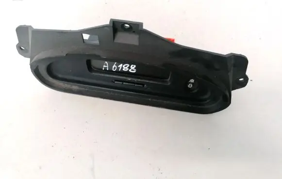 Renault Scenic I Screen/display/small screen 7700436307A P7700436307A