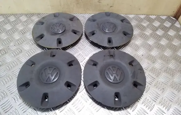 Volkswagen Crafter Wheel nut cap/cover 9064010025