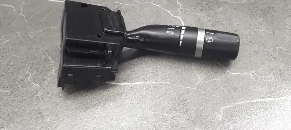 Mazda 3 Fog light switch 17D682