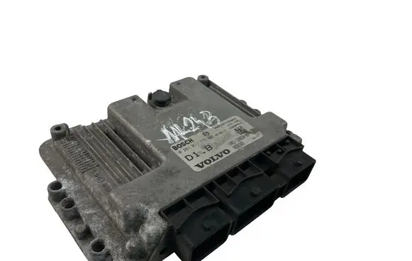Volvo V50 Engine control unit/module 0281011775 4N5112A650BA