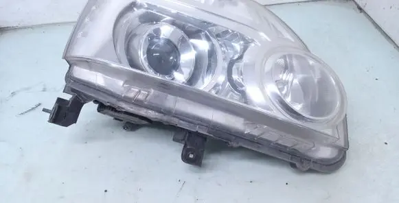 Nissan X-Trail T31 Headlight/headlamp