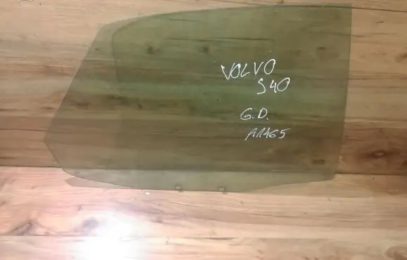 Volvo S40, V40 Rear door window glass