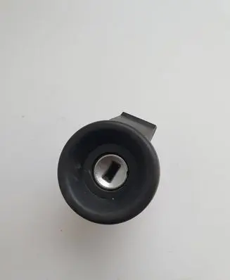 BMW 3 E46 Ignition lock 1094686