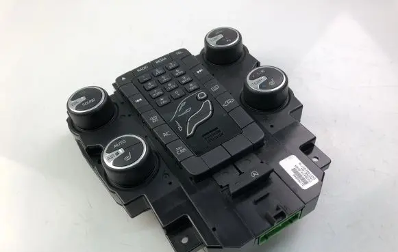 Volvo V40 Interior fan control switch 31346948
