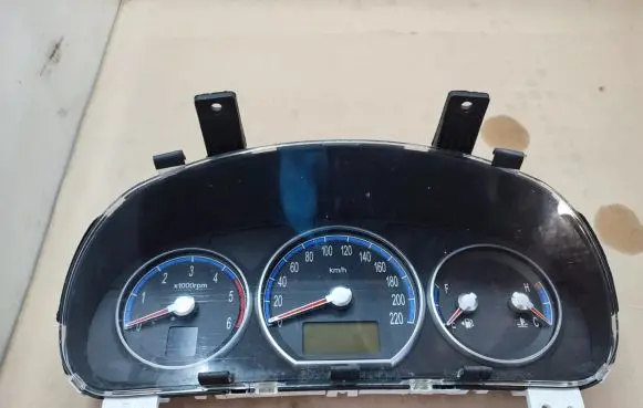 Hyundai Santa Fe Speedometer (instrument cluster) 940032B640