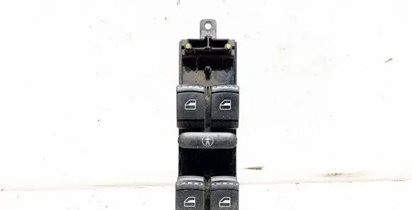 Volkswagen Golf IV Electric window control switch 1J4959857 F005S00011