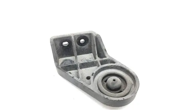 Hyundai Santa Fe Radiator mount bracket 25333S1500