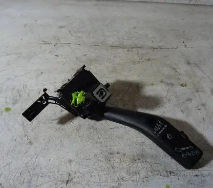 Skoda Yeti (5L) Other switches/knobs/shifts 1K0953519H