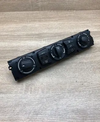 BMW 5 E60 E61 Climate control unit 6978430