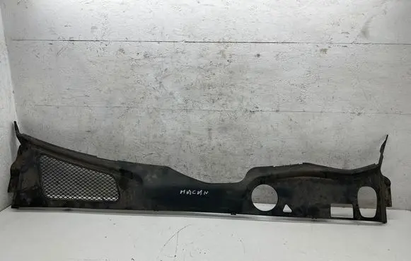 Porsche Macan (95B) Wiper trim 95B819447C