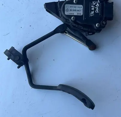 Renault Trafic II (X83) Accelerator throttle pedal 8200008477