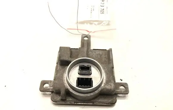 Audi A4 S4 B8 8K Voltage converter/converter module 8K0941597E