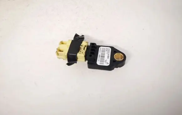 Mitsubishi Outlander Airbag deployment crash/impact sensor 8651a001