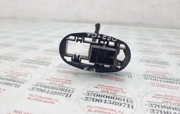 Seat Toledo II (1M) Rear door wiring loom 8D0937545E