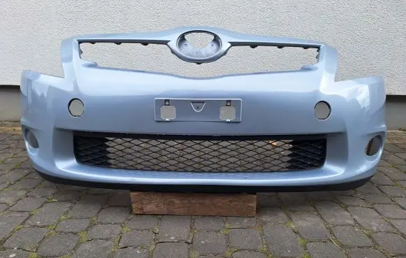 Toyota Auris E180 Front bumper