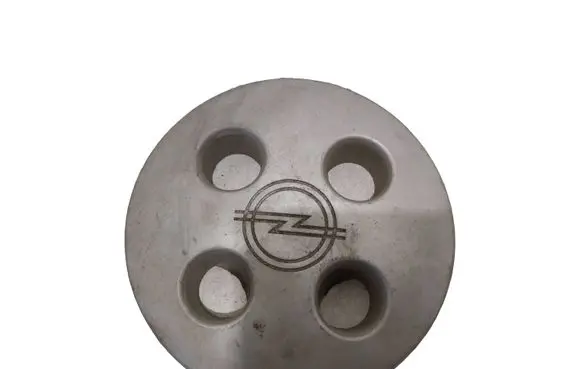 Opel Rekord E2 Original wheel cap 90061038 2512689