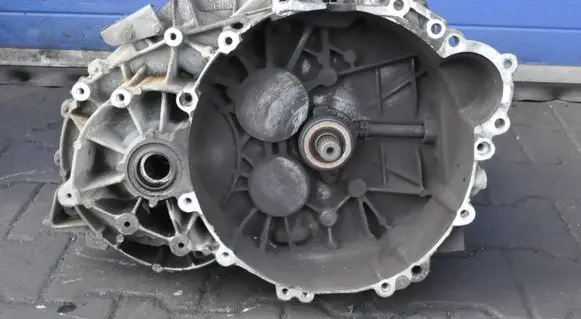 Volvo V70 Manual 6 speed gearbox 366R7002HC