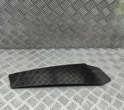 Porsche Taycan 9J1 (B) pillar trim (top) 9J0845031
