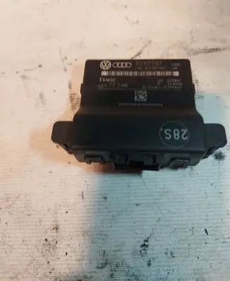 Volkswagen Touran I Gateway control module 1K0907530