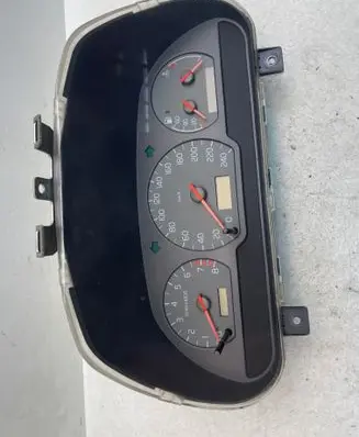 Volvo S40, V40 Speedometer (instrument cluster) 30862230 0P0200 30858334