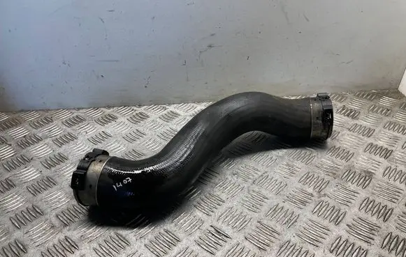 Mercedes-Benz C W204 Intercooler hose/pipe A2045282182
