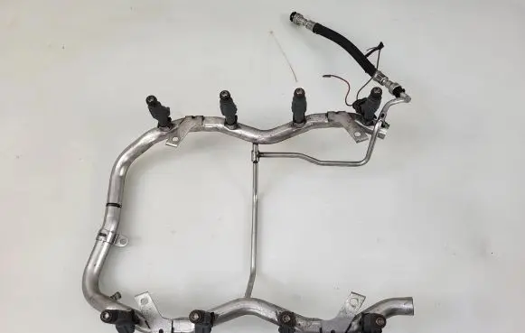 BMW X5 E53 Fuel main line pipe 1437443