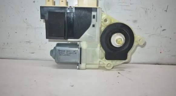 Citroen C4 I Front door window regulator motor 9647441880