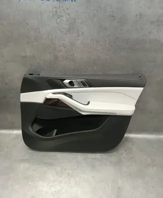 BMW X5 G05 Sliding door card 6031926