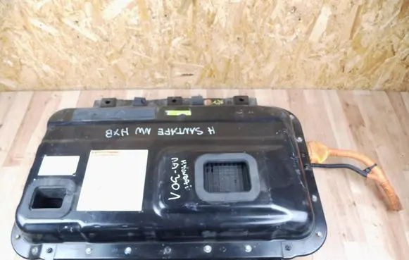 Hyundai Santa Fe Hybrid / electric car battery 37501CL000