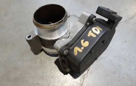 Volkswagen Beetle A5 Throttle valve 03L128063Q