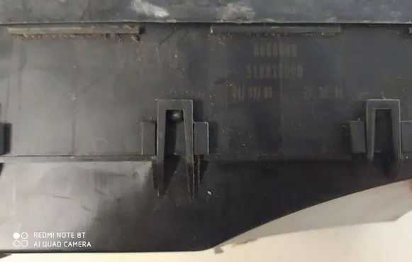 Volvo S40 Fuse module 8688040 518818000