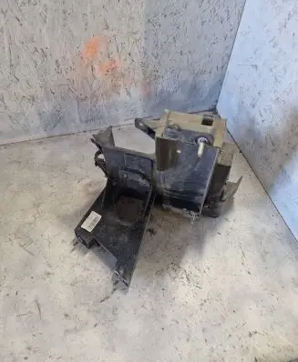 Peugeot 508 Other engine bay part 9688667580