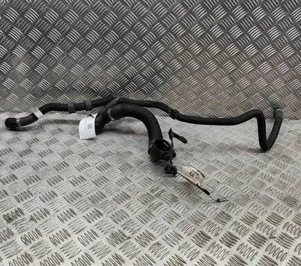 Land Rover Discovery Sport Engine coolant pipe/hose K8D214386AA