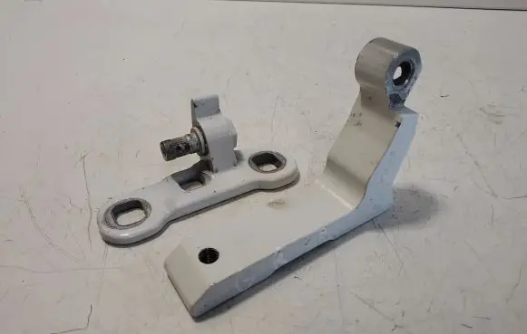 Volvo XC40 Rear door lower hinge 31457100