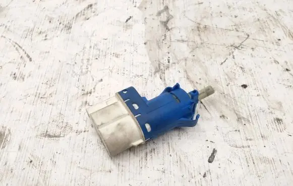 Ford Kuga I Brake pedal sensor switch AA6T9C872AA