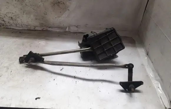 Nissan Serena Front wiper linkage and motor