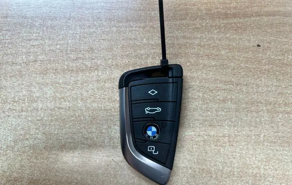 BMW 3 G20 G21 Ignition key/card 5A4742602