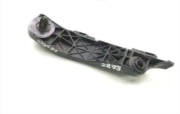 Toyota RAV 4 (XA30) Front bumper mounting bracket