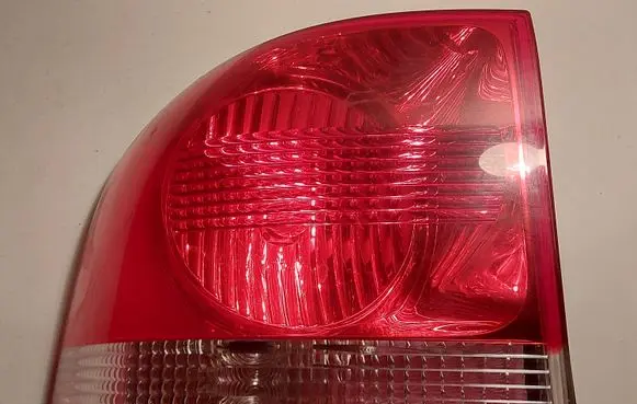 Volkswagen Touareg I Rear/tail lights 7L6945095K