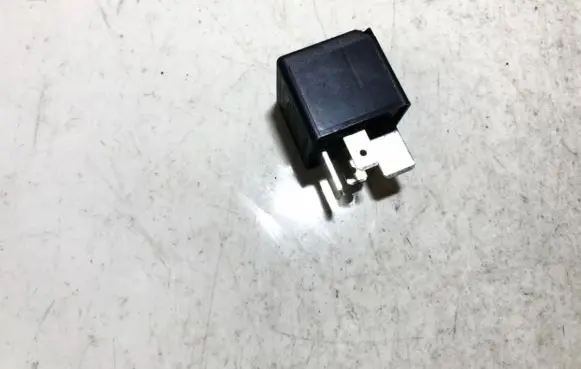 Volkswagen Caddy Other relay 7m0951253a 95vw10k705ca