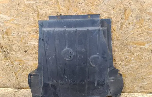 Renault Captur Engine splash shield/under tray 8200540585 8200161848