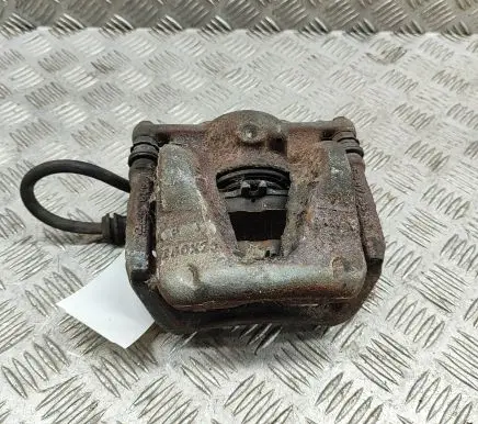 Mercedes-Benz A W176 Front brake caliper A0004216481