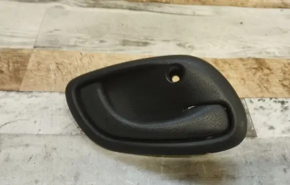 Suzuki Wagon R+ Rear door interior handle